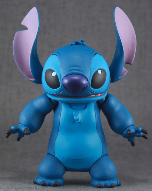 Figure Complex Movie Revo Series No. 003 Lilo & Stitch: Stitch