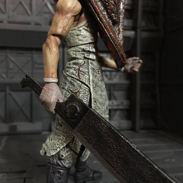 Figma 沈默之丘2 - 三角頭