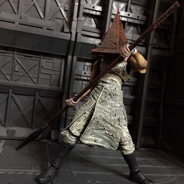 Figma 沈默之丘2 - 三角頭