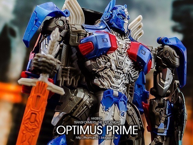 transformers the last knight voyager class optimus prime