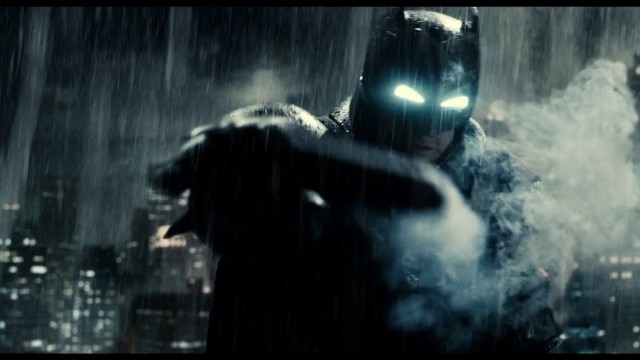 [DCEU相關] 導演查克史奈德證實並解說《蝙蝠俠對超人》畫面細節