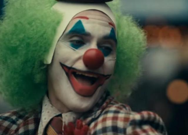 【ＤＣ電影相關】《小丑》個人電影概念預告片的蝙蝠俠系列彩蛋、元素和其他分析！