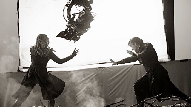 【ＭＣＵ相關】官方公開了《復仇者聯盟：終局之戰》刪減的場景劇照，這會是《奇異博士 2》的關鍵嗎？
