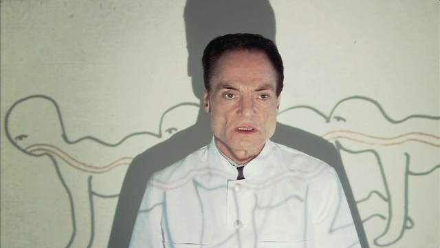 恐怖電影《人形蜈蚣》「約瑟夫海特醫生」驚傳過世，享壽 78 歲