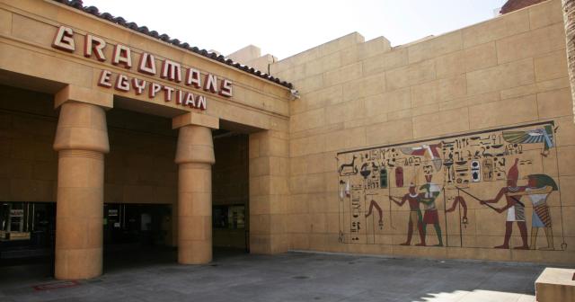 向實體戲院邁進！Netflix 確定正式收購好萊塢百年歷史的埃及戲院