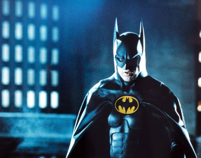 大逆轉！班艾佛列克確定回歸再扮蝙蝠俠　將在《閃電俠》與米高基頓版老爺夢幻同台