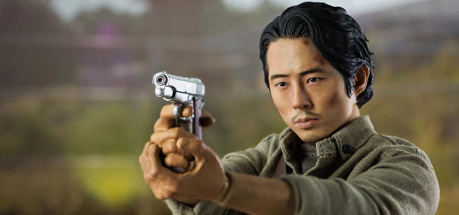 He returned. Glenn Rhee THREEZERO. The Walking Dead Glenn. Глен Ходячие мертвецы игра.