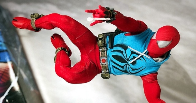 ⚠️推坑分享⚠️ Hot toys VG34 緋紅蜘蛛戰衣 會場限定 分享一隻配件比主體還紅的蜘蛛人