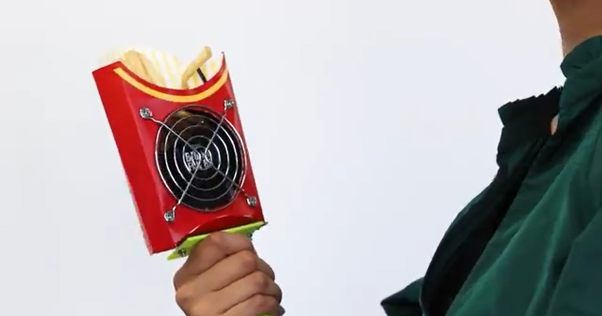 推主製作「吹出麥當勞風味」的手持電扇 網友大讚 : 根本人間凶器！