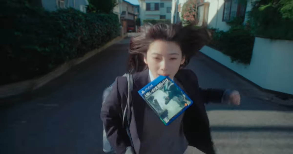 PlayStation Japan全新廣告！匆匆忙忙出門的少女不是叼著吐司、而是...遊戲片？