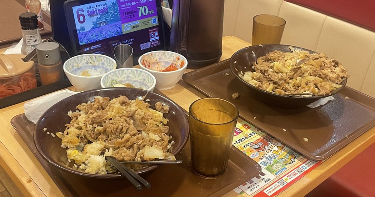 日高中生到Sukiya點6倍肉量「牛丼王」弄得一團亂拍照就閃人  遭炎上 : 太沒品了...