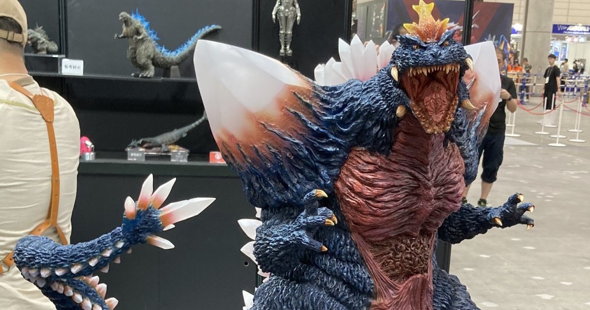 【WF2024S】X-PLUS 攤位展出超巨大「太空哥吉拉」、「哥吉拉（2002）」等多款新作試作品！