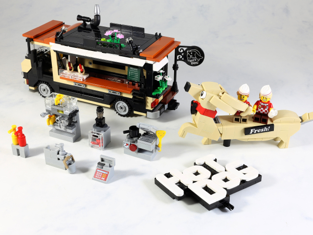 lego hot dog truck