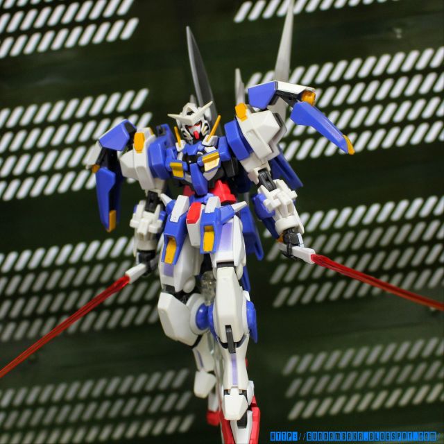 【開箱】Robot魂 - Gundam Avalanche Exia Dash (雪崩型能天使鋼彈)