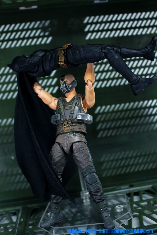 開箱】Mafex - Bane (The Dark Knight Rises) | 玩具人Toy People News