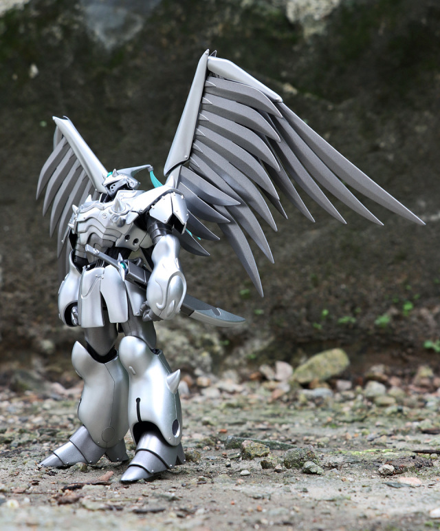 D.M.S. 玩具報告] 白銀的武士- Robot 魂Side PB - 「鐵之紋章」飛甲兵 