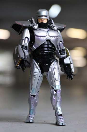 [D.M.S. 玩具報告] 不論生死，你也得跟我走...... MAFEX - Robocop 3