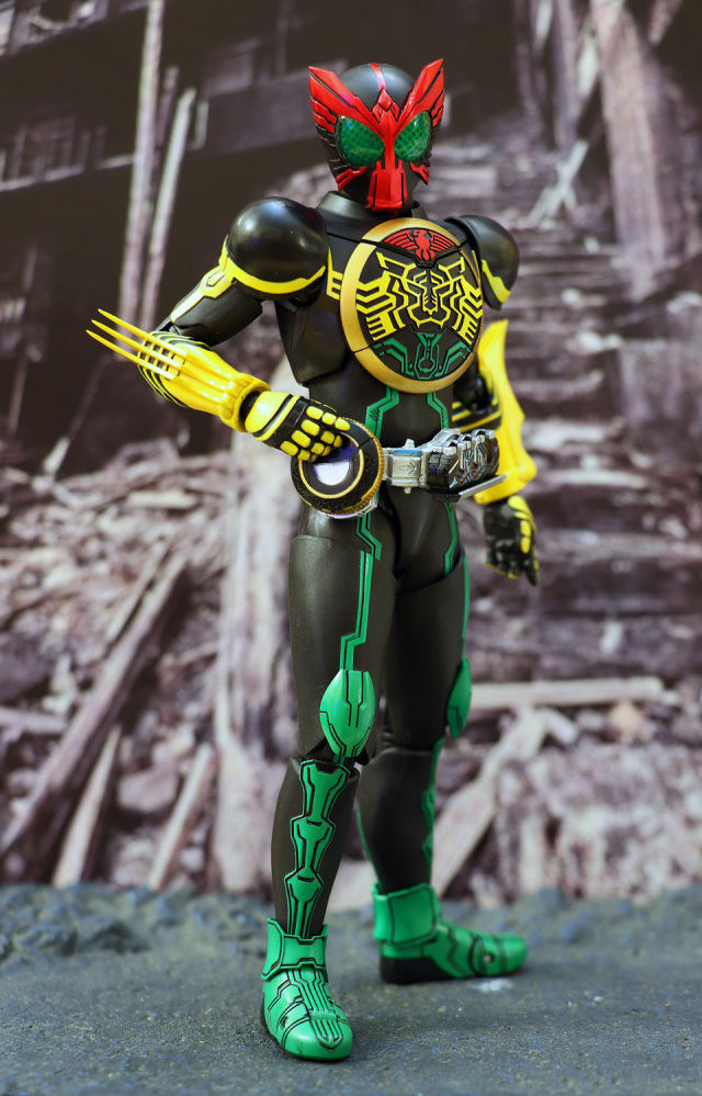 [D.M.S. 玩具報告] 我是王！ S.H.Figuarts 真骨彫 幪面超人 OOO Tatoba Combo