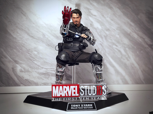 [推坑分享]將近10年的老物開箱Hot Toys mms116 Tony Stark飛行測試版