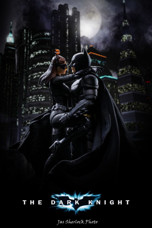 優雅聰明美貌性感集於一身的小惡魔-Mafex安海瑟威版貓女2.0