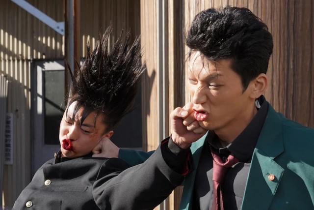 超爆笑漫改日劇《我是大哥大!!》電影版 賀來閒人 ✕ 伊藤健太郎浮誇劇照大公開!