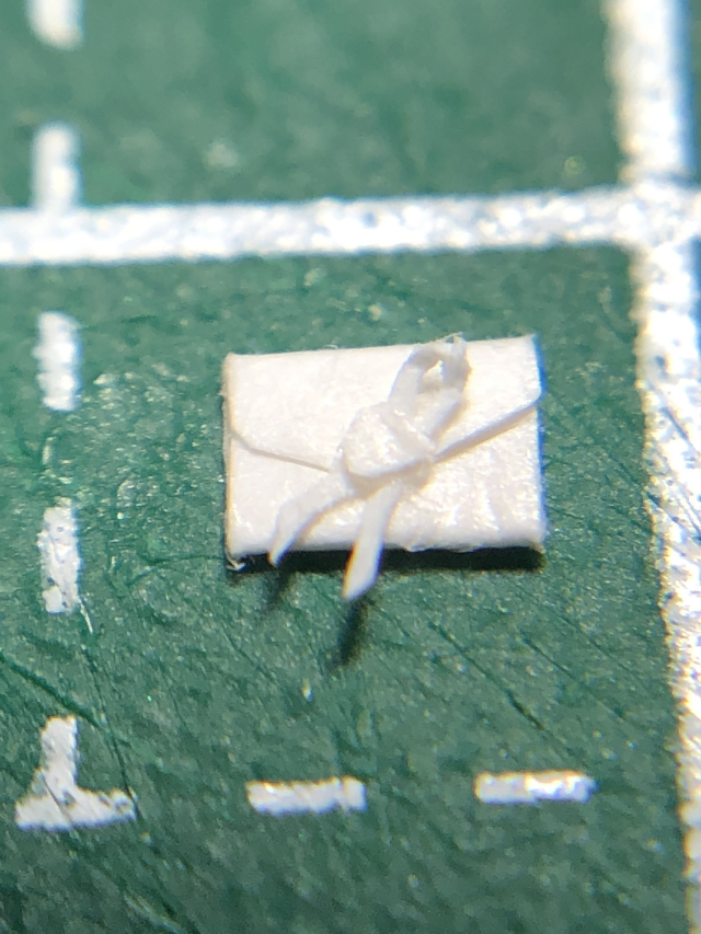 精緻到不行的紙製工藝!巧手推主手工打造微型紙製模型,精細程度比塑膠模型還厲害!