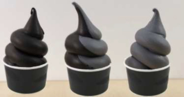 這下連冰淇淋都變黑色了!?日本大井川鐵道✕天神屋聯手推出超潮黑色系「蒸汽火車冰淇淋」！