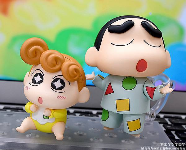 黏土人《蠟筆小新》野原新之助 睡衣Ver. ＆ 小葵 經典睡衣與豐富表情超萌再登場！