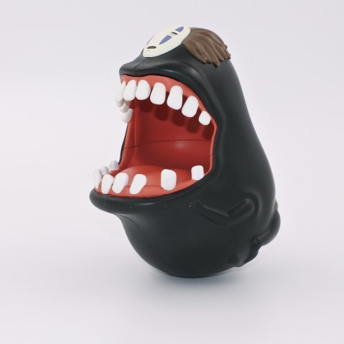 衝擊場面!ENSKY《神隱少女》搖搖晃晃平衡遊戲「大爆食無臉男」大魚大肉通通吃下肚