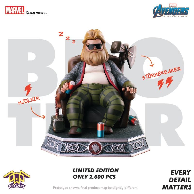 Toylaxy《復仇者聯盟：終局之戰》肥宅索爾（Bro Thor）PVC 塗裝完成品 與沙發融為一體的雷神！