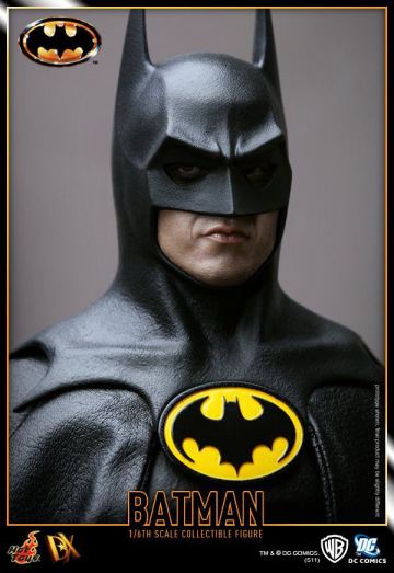 Hot Toys DX : Batman 1989 - Batman (Michael Keaton)