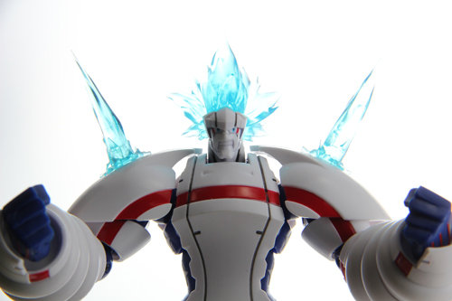 ROBODAMA_SIDEHERO_HEROMAN_16_145MM_OCT2011_BANDAI_3990