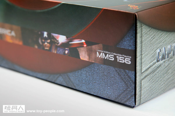Hot Toys MMS 156 Captain America