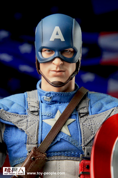 Hot Toys MMS 156 Captain America