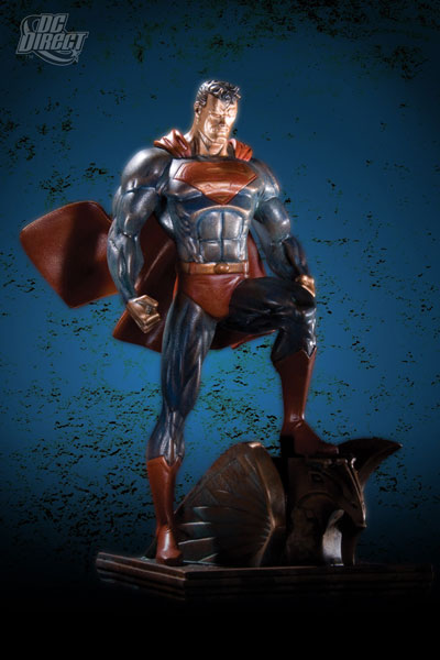 SUPERMAN (PATINA) MINI STATUE