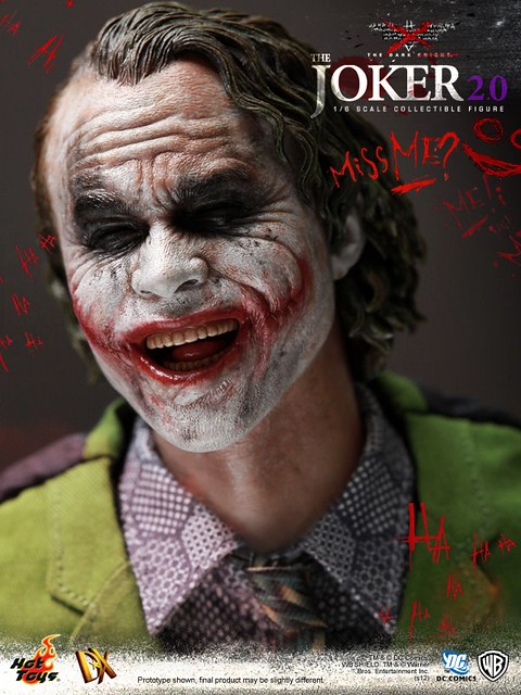 Hot Toys - DX11 - The Dark Knight: 1/6th scale The Joker 2.0 Collectible Figure