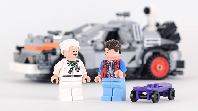 LEGO 21103 回到未來：時光車 brickset.com 搶先看！