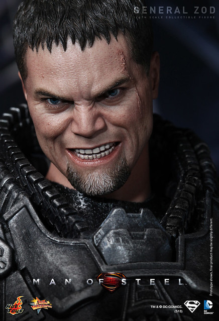 Hot Toys – MMS216 – 超人：鋼鐵英雄 – 薩德將軍 1/6 人偶