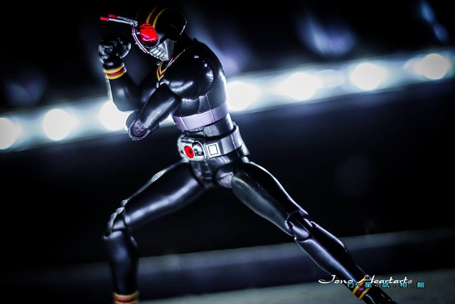 【玩具人Jono Heartarts投稿】~行星試相館~ SHF Black 變身! 青春與悲壯交織的的假面騎士!