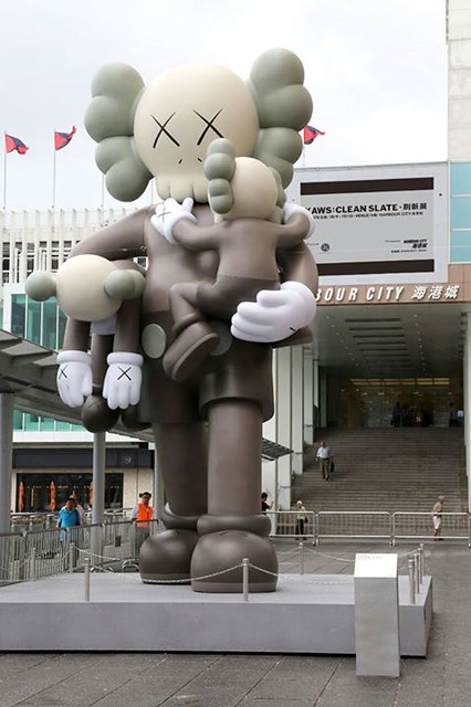 KAWS: CLEAN SLATE．刷新展 香港海港城