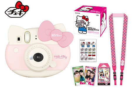 KITTY 迷必備機！Hello Kitty 40 週年紀念限定版拍立得～