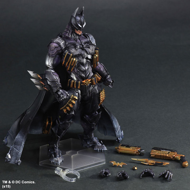Play Arts 改 - DC COMICS 變體版「重裝蝙蝠俠」