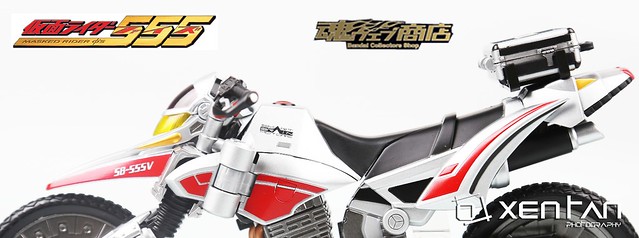 【玩具人’XENTAN’投稿】S.H.Figuarts~ SB-555V AUTO VAJIN 開箱文