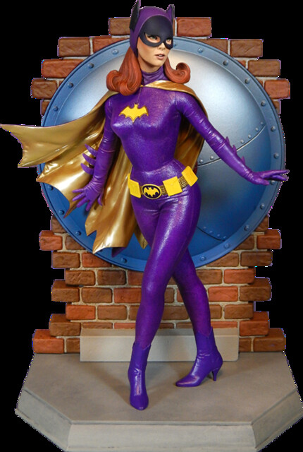 Tweeterhead【蝙蝠女】Batgirl 1/6 比例全身雕像作品