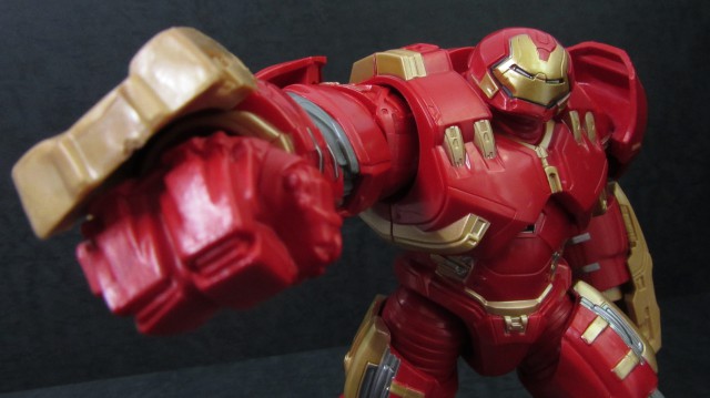 【玩具人SIN投稿】Marvel Legends Hulkbuster 浩克破壞者分享