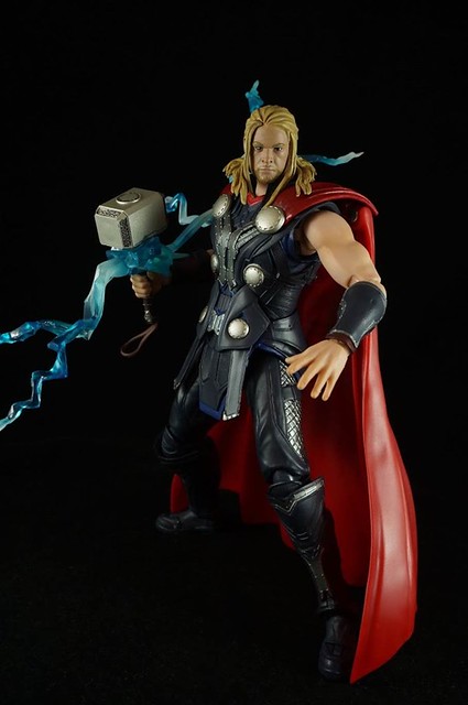 【玩具人。玩具兵長。投稿】SHF 雷神索爾 開箱分享