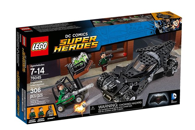 【完整官圖更新】LEGO® 76045【蝙蝠俠對超人：氪星石搶奪戰】Batman v. Superman: Kryptonite Interception Set 
