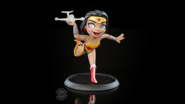 Quantum Mechanix【神力女超人】Wonder Woman 原來隱形戰機是這樣玩的？！