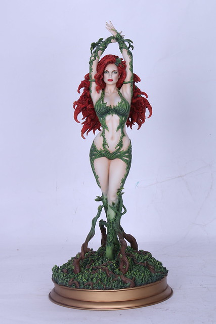 Yamato USA – DC Comics 系列【毒藤女】Poison Ivy 1/6 比例 全身雕像