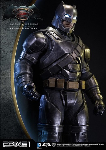 Prime 1 Studio【重裝蝙蝠俠】Armored Batman 1/2 比例超巨大全身雕像